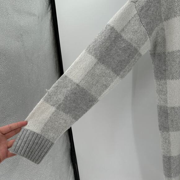 Jun & Ivy Gray Checkered Long Sleeve Open Front Knit Cardigan Size Medium - Picture 4 of 12